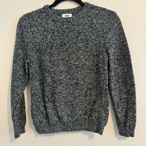 Bundle  - Tucker + Tate in Gray and Old Navy in Black & White. Size Boys… - Picture 11 of 16